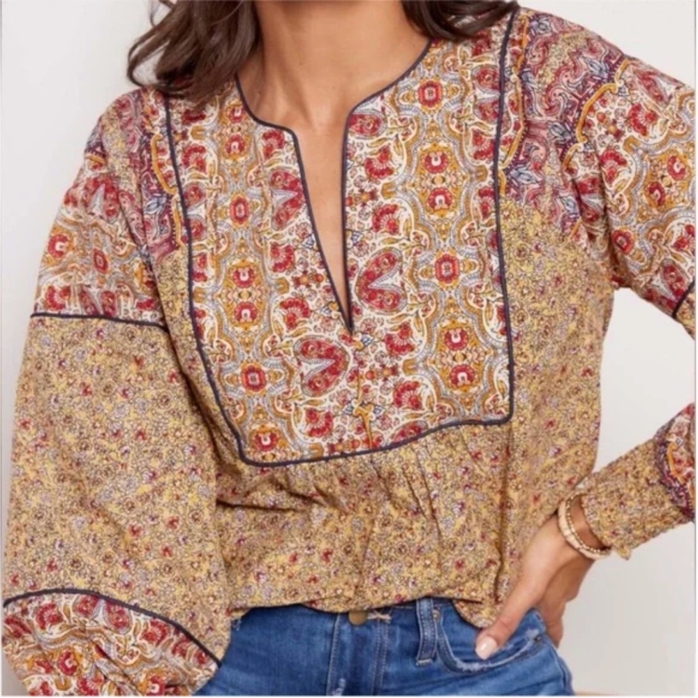Evereve | Mixed Floral Blouse